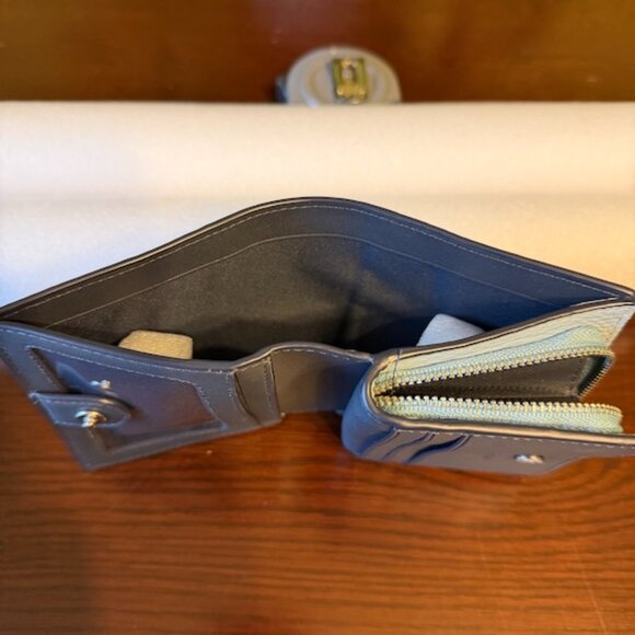 Coach wallet with coin holder - Picture 2 of 5